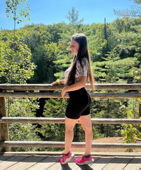 thenaughtykim top sexy galerie