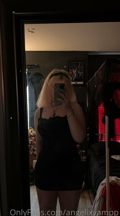 angelixvampp model schöne bild