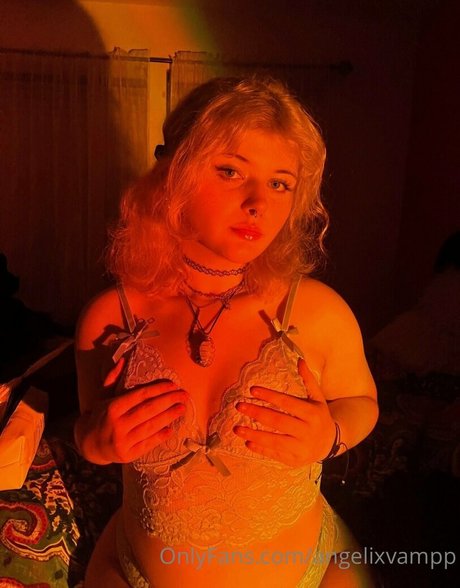 angelixvampp xxx erwachsene archiv