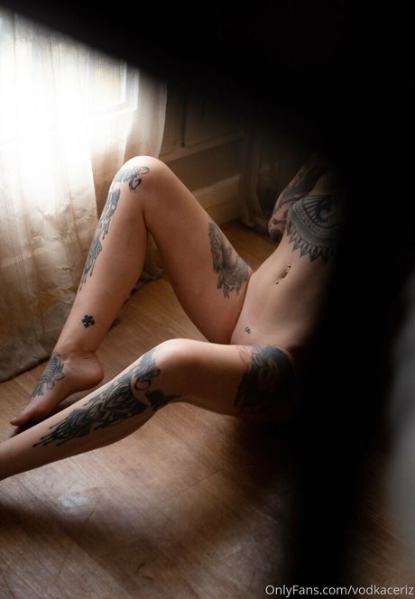 CerizVodka top nacktheit archiv