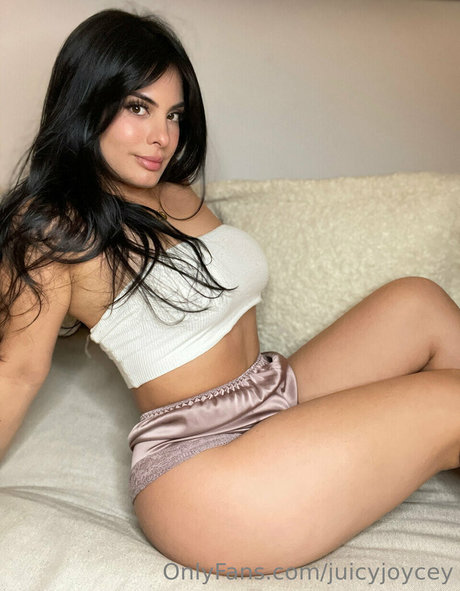 Juicyjoycey top nette fotos