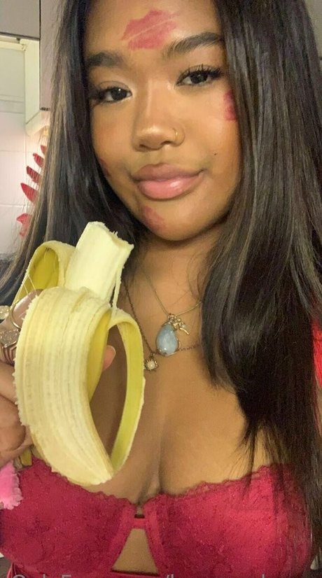 Bunnyscherry model xxx galerien