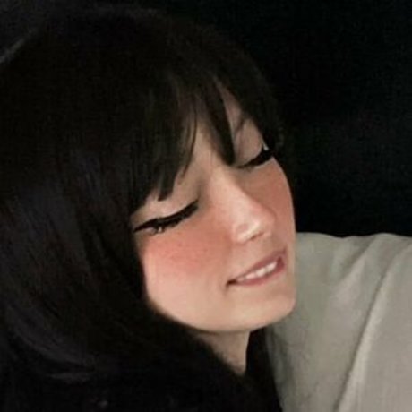 Cassierayxo beste nacktheit archiv