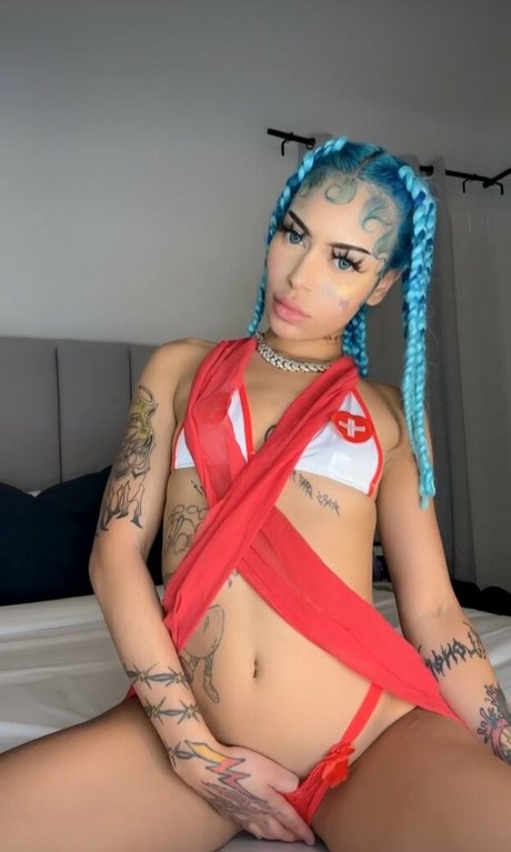 Ayleks nackt schöne galerie