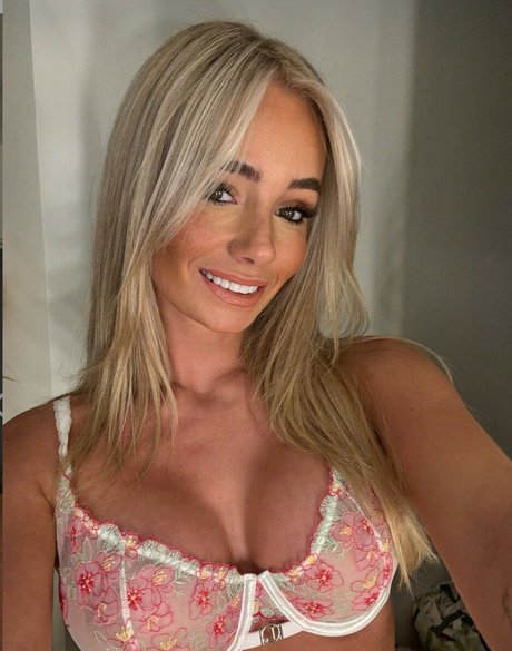 rosecassidy nackt sexy bilder