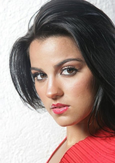 Maite Perroni nackt galerien