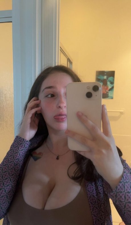 BustyMor N top pornostar fotos