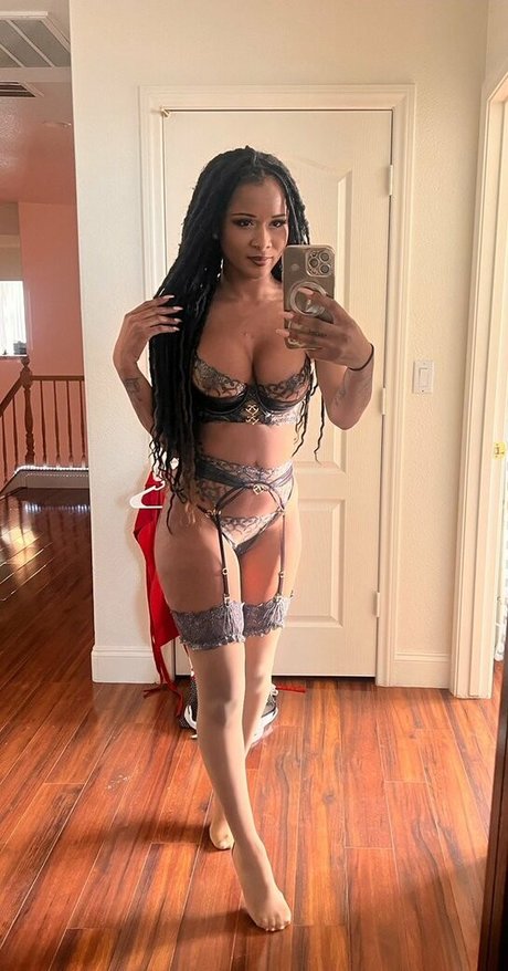 Cali Sweets porno akt bilder