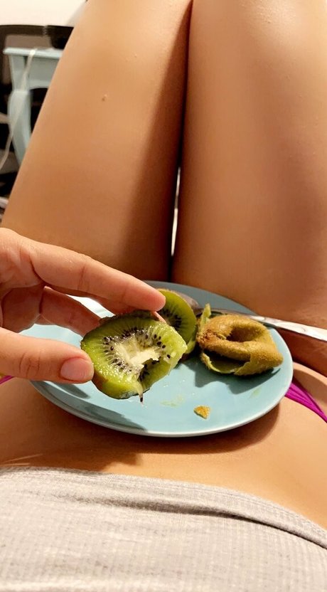 ninasandiego xxx freie bilder