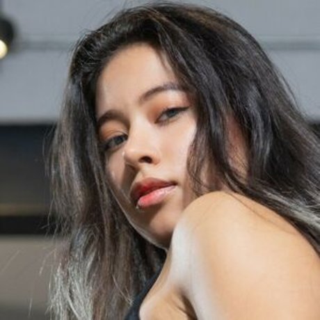 Leylagrey perfekte fotos