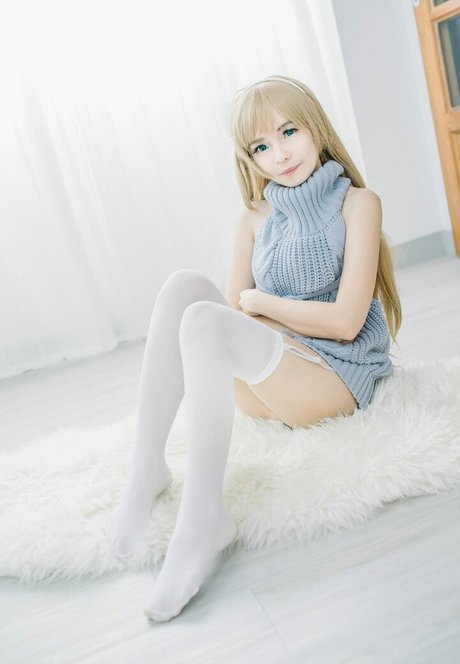 luckyeliee nackten bild