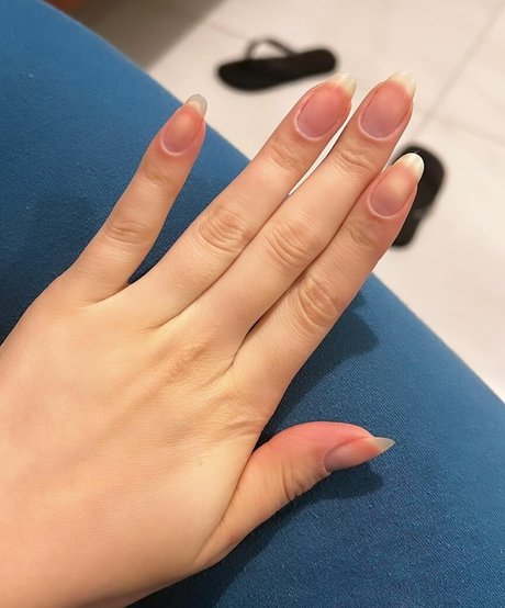 Isa pes nackt freie foto