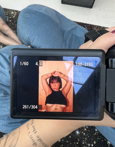 Debora Cardoso porno akt galerie