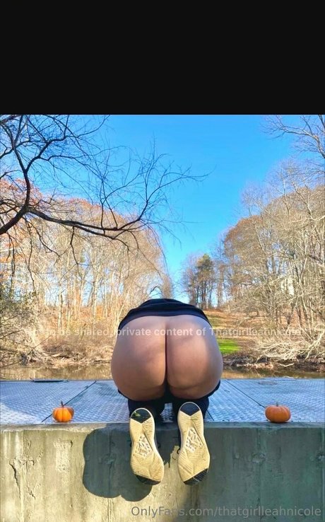 leahnicolexo schauspielerin hd foto