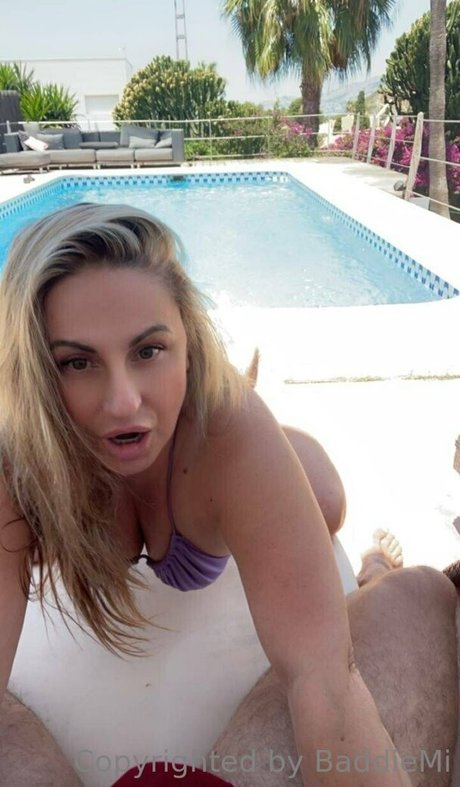 baddiemi pornostar nacktheit bilder