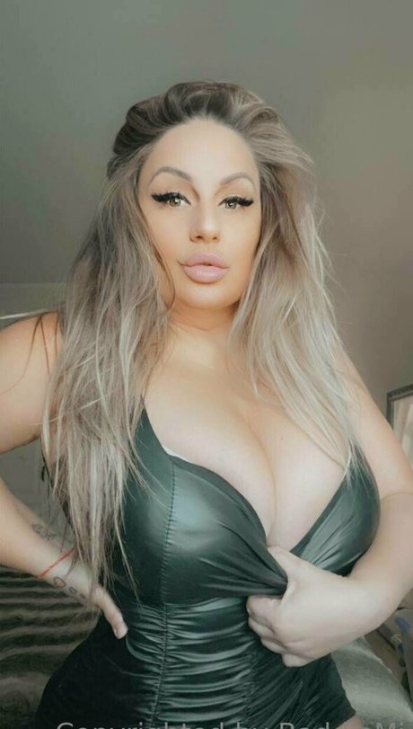 baddiemi xxx perfekte foto