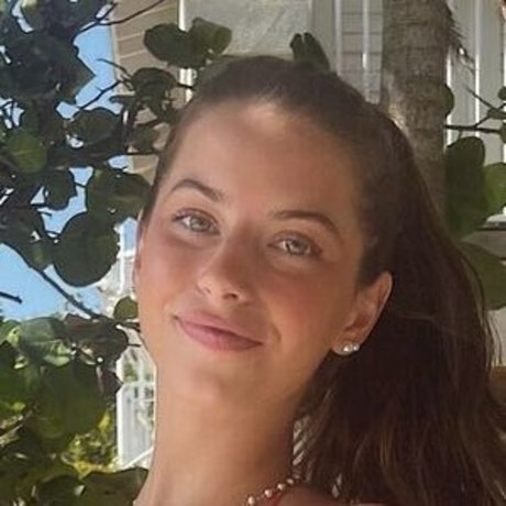 Parker Hines erotische nacktheit galerie