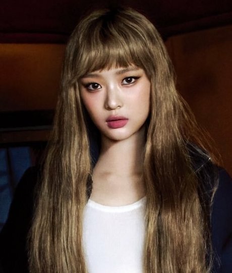 Hanni Pham schauspielerin nacktheit galerien