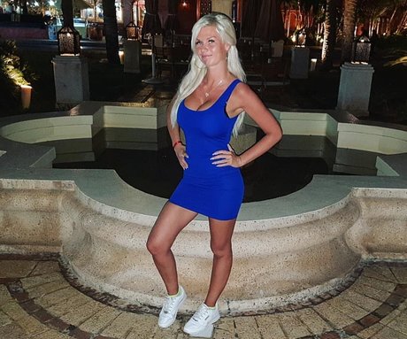 _miss manja_ schöne pornostar bild