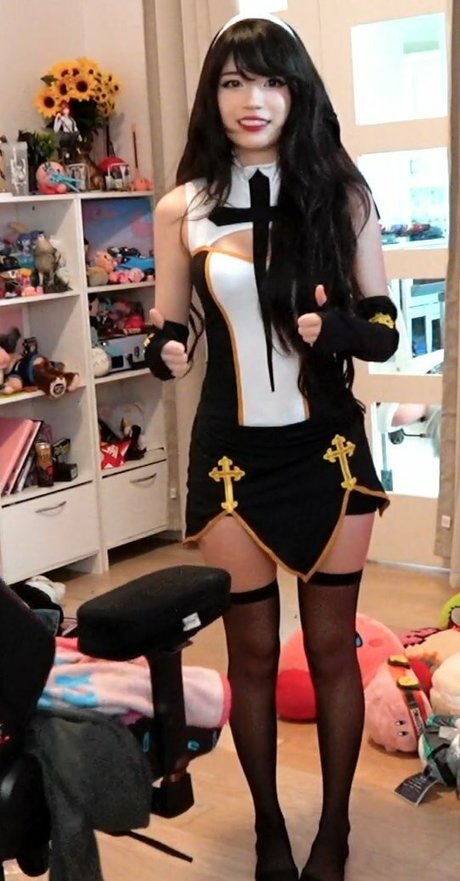 Emiru kunst sexy galerie