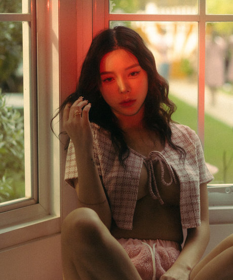 Nardear Montgod xxx nackt foto