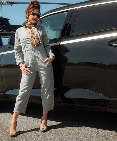 Erin Karpluk kostenlose erwachsene fotos