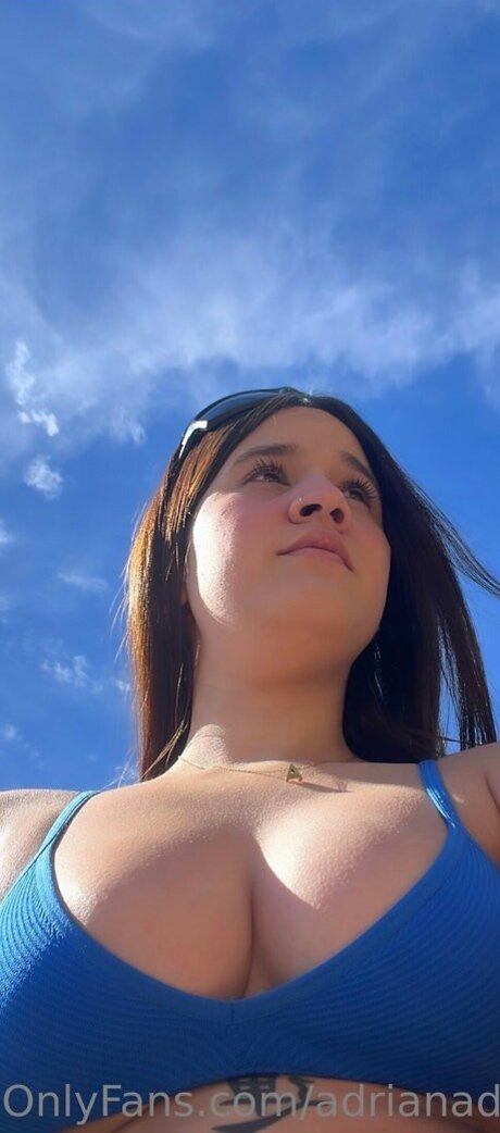 Adriana Miranda model top foto
