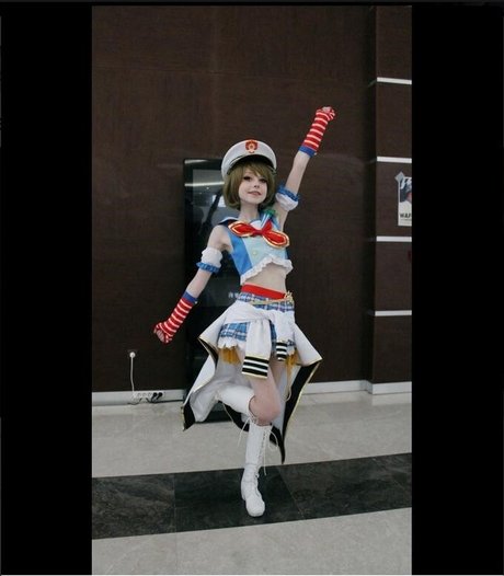 anzu erotische nackten bilder