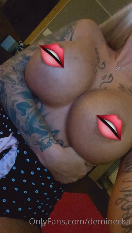 Deminecka_ erotische beste bild