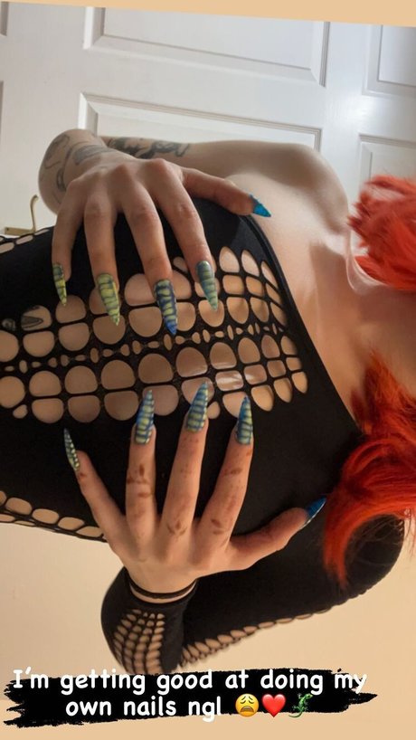 Doga Lamper_ freie erotische galerien