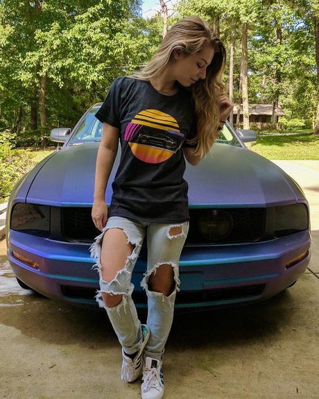 Marris Gulledge nackt exklusive galerie