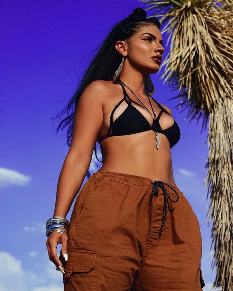 Natalia Pitti porno nacktheit bilder