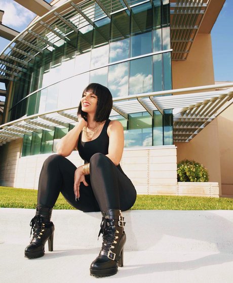 Natalia Pitti xxx akt galerien