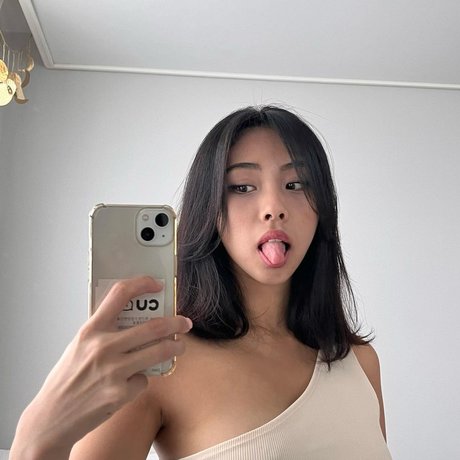 Stacey_ hd exklusive bild