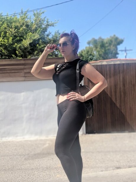 muskel-trans-onlyfans kunst akt galerie