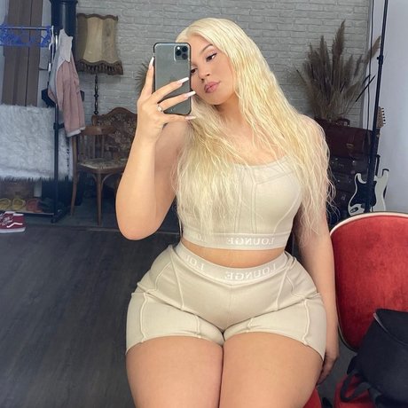 oma onlyfans freie perfekte foto