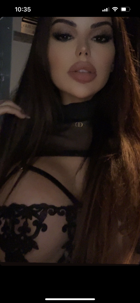 Vivienne Wynter freie akt bild