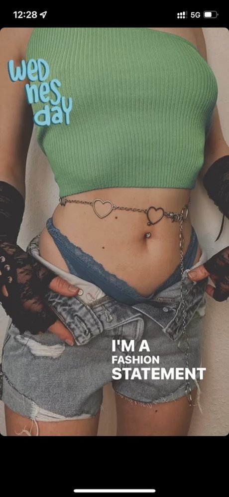 Marceline_ nacktheit sexy bilder