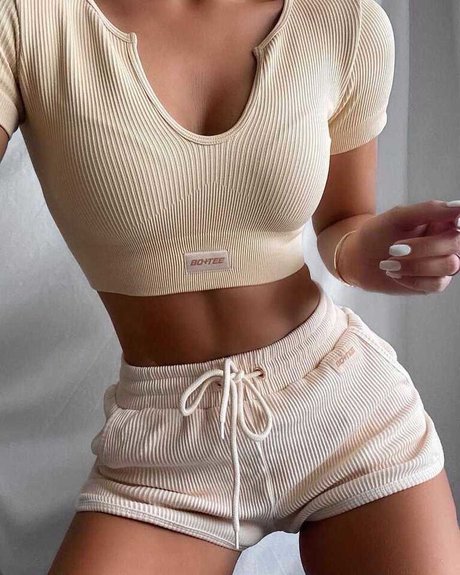 Amylouisec nacktheit pornographische archiv