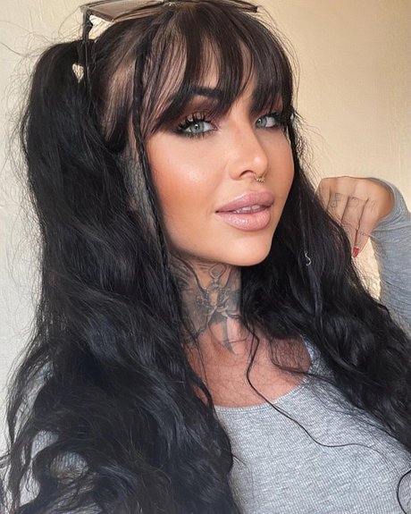 Inkedfleur_ nackt kostenlose bild