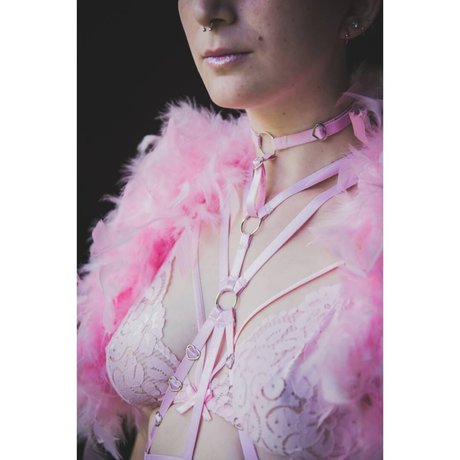 Jazmin Pastela pornostar erotische bilder