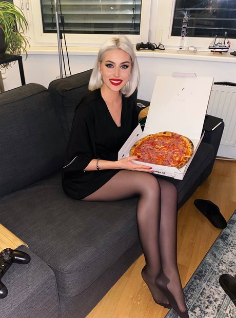 Alexandra Frenkel beste sexy galerien