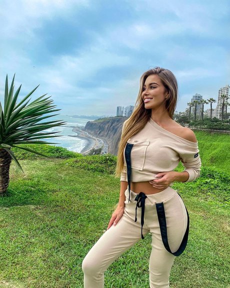 Kejsi_ hübsche heiße bild