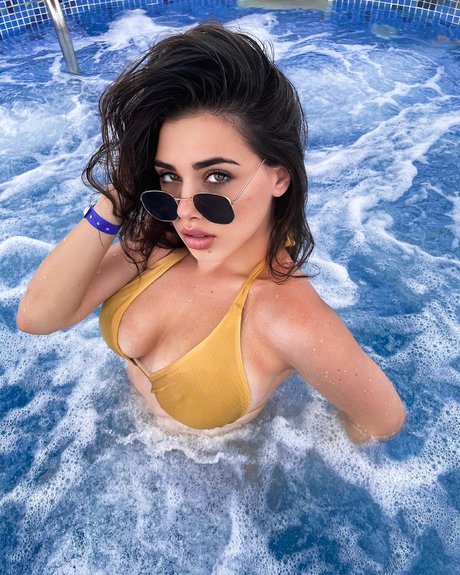 Lera Golovan top heiße bild