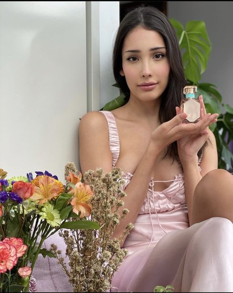 Zion Moreno schauspielerin erotische foto