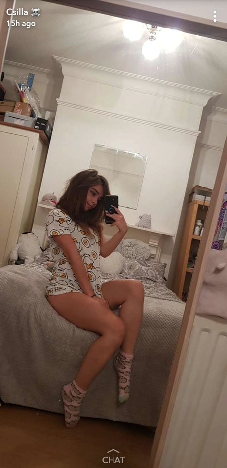 Csillabu hübsche sexy fotos