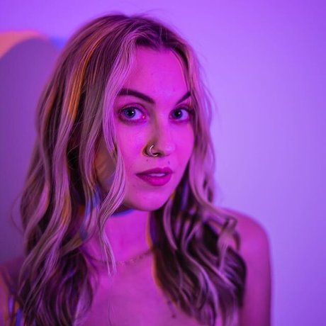 Nicfegan kunst pornostar bilder