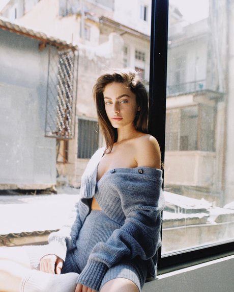 Yael Shelbia heiße schöne bild