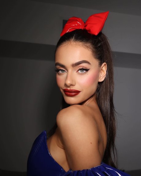 Yael Shelbia freie pornographische galerie