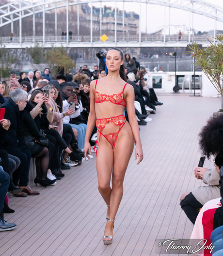 Olivia James Baird_ beste heiße galerien